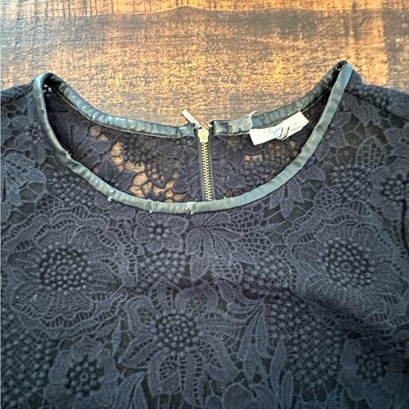 Joie Lace Shirt with Faux Leather trim- GUC - Picture 2 of 4